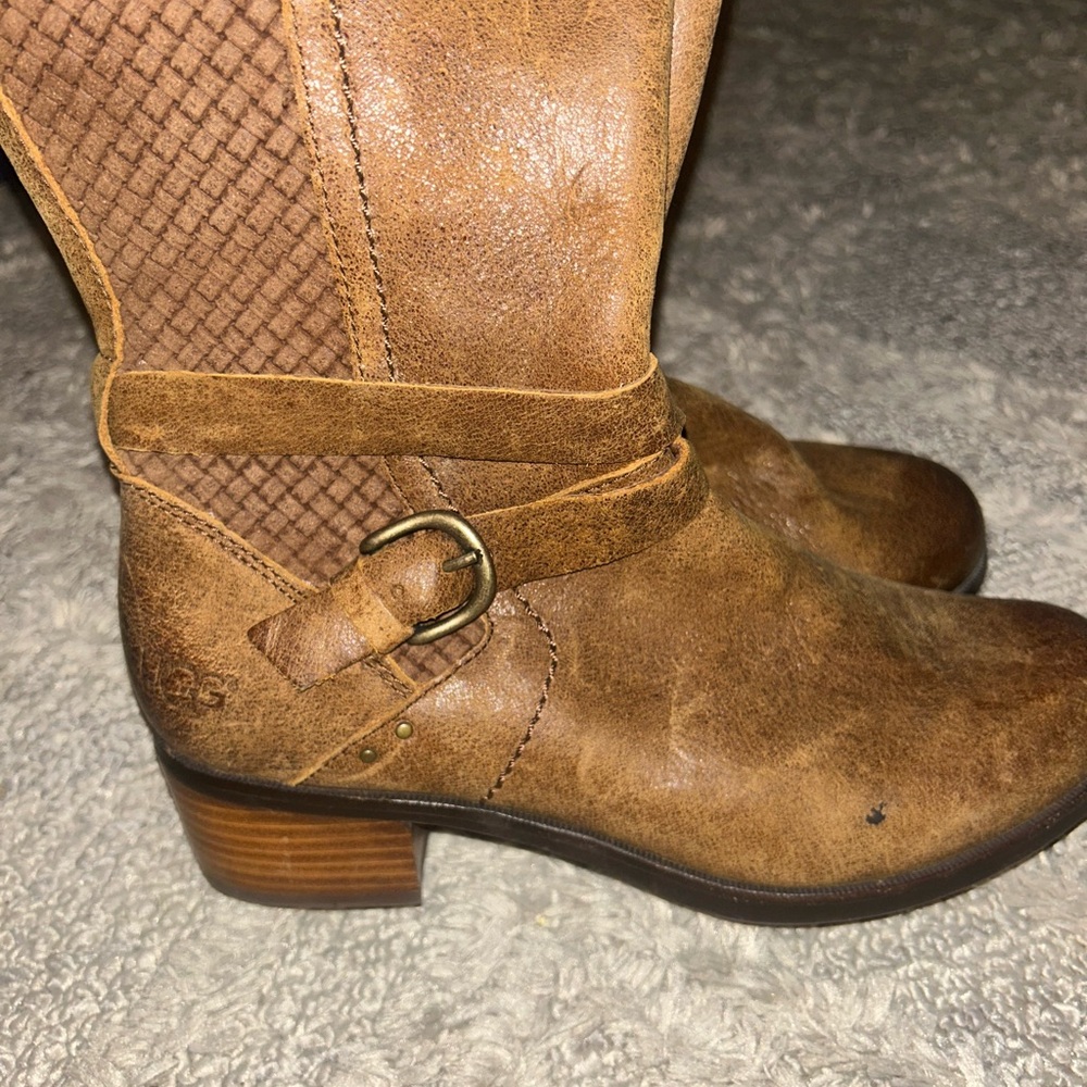 UGG Women's Tan Leather Boots - Picture 2 of 5